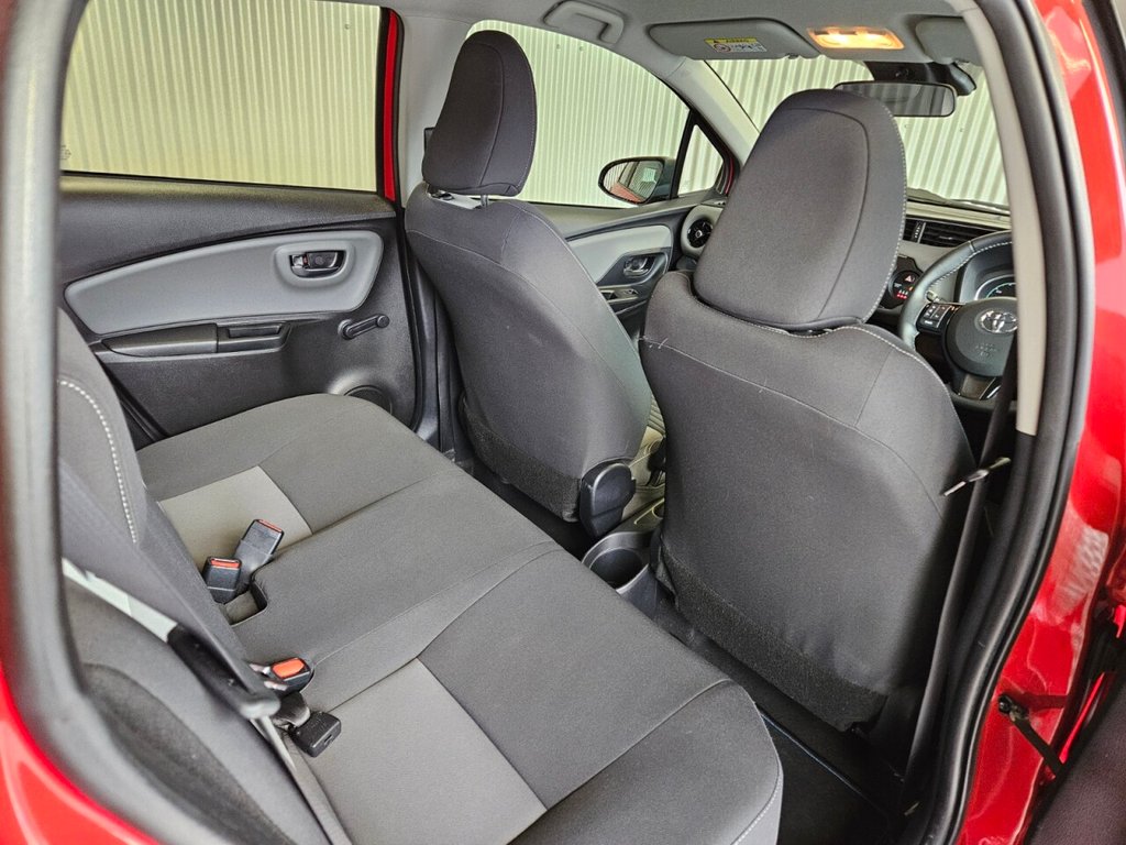 Used Toyota Yaris 2018 for sale - 76132848: Photo 33