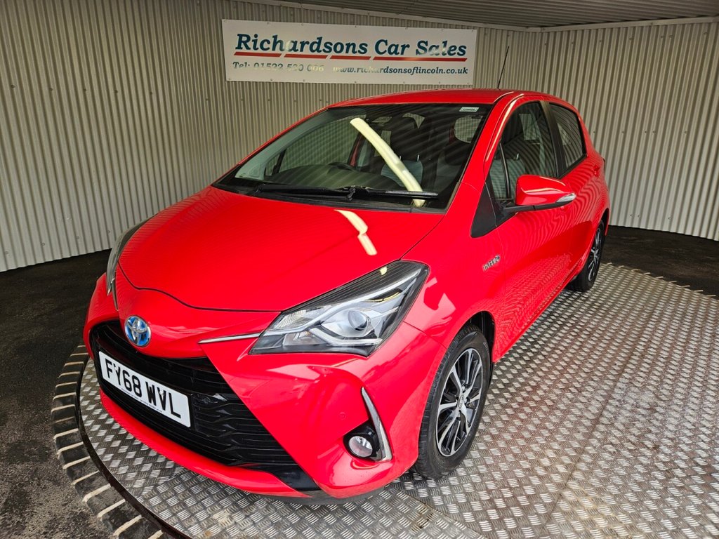 Used Toyota Yaris 2018 for sale - 76132848: Photo 9