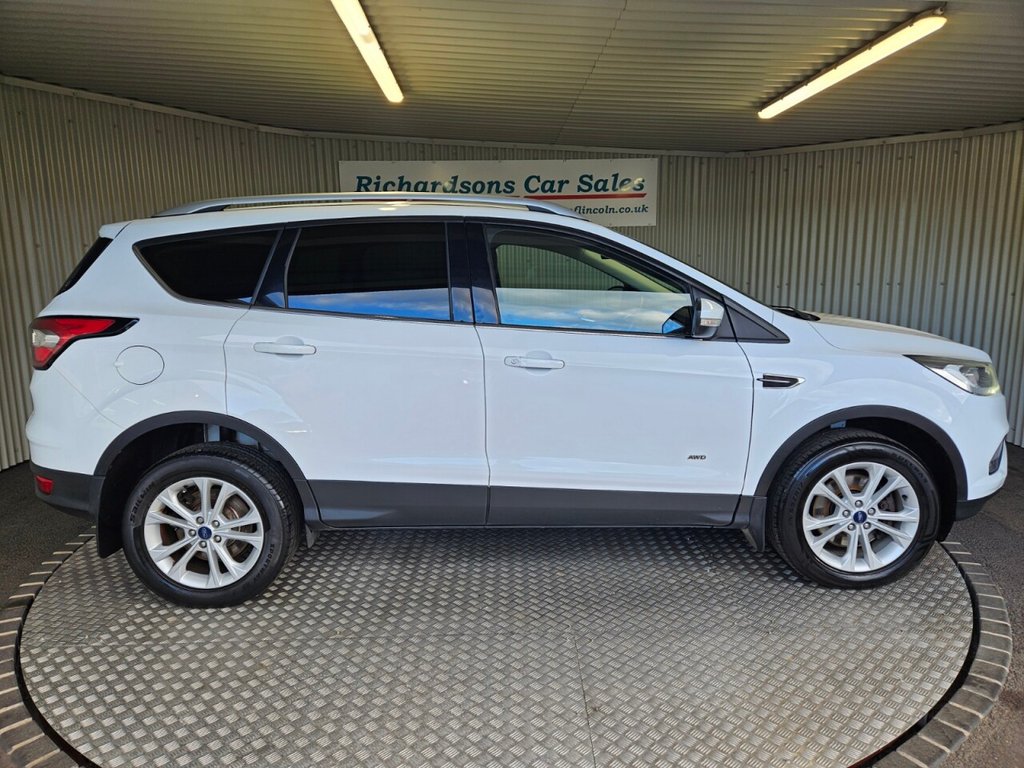 Used Ford Kuga 2017 for sale - 76396475: Photo 2