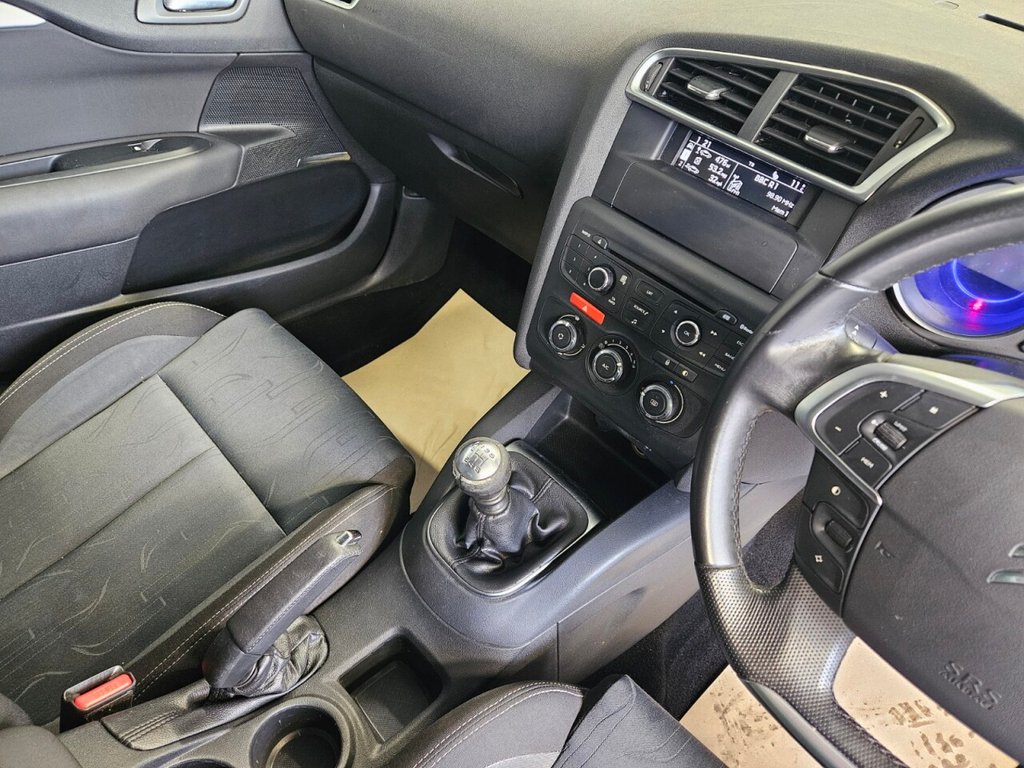 Used Citroen C4 2011 for sale - 76417365: Photo 17