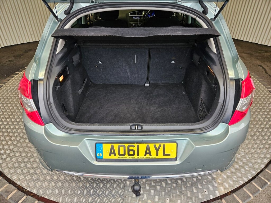 Used Citroen C4 2011 for sale - 76417365: Photo 6