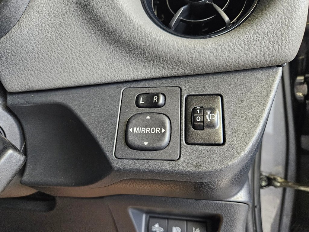 Used Toyota Yaris 2020 for sale - 77200109: Photo 13