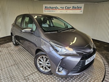 Used Toyota Yaris 2020 for sale - 77200109: Photo