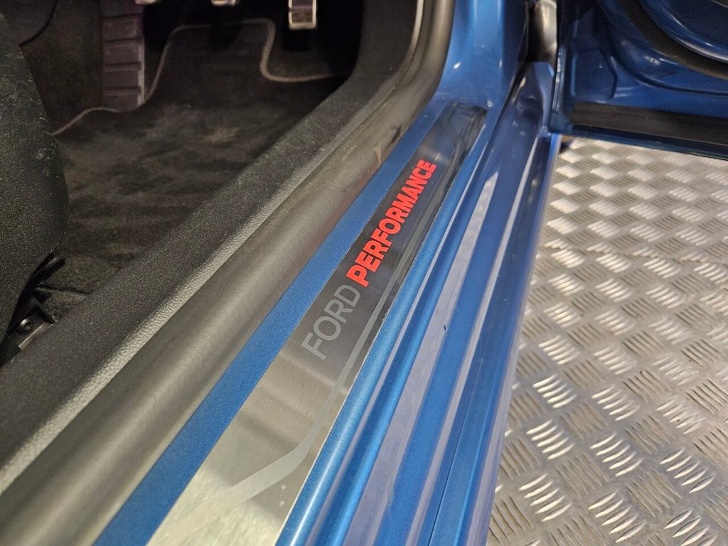 Used Ford Focus 2020 for sale - 76470434: Photo 11