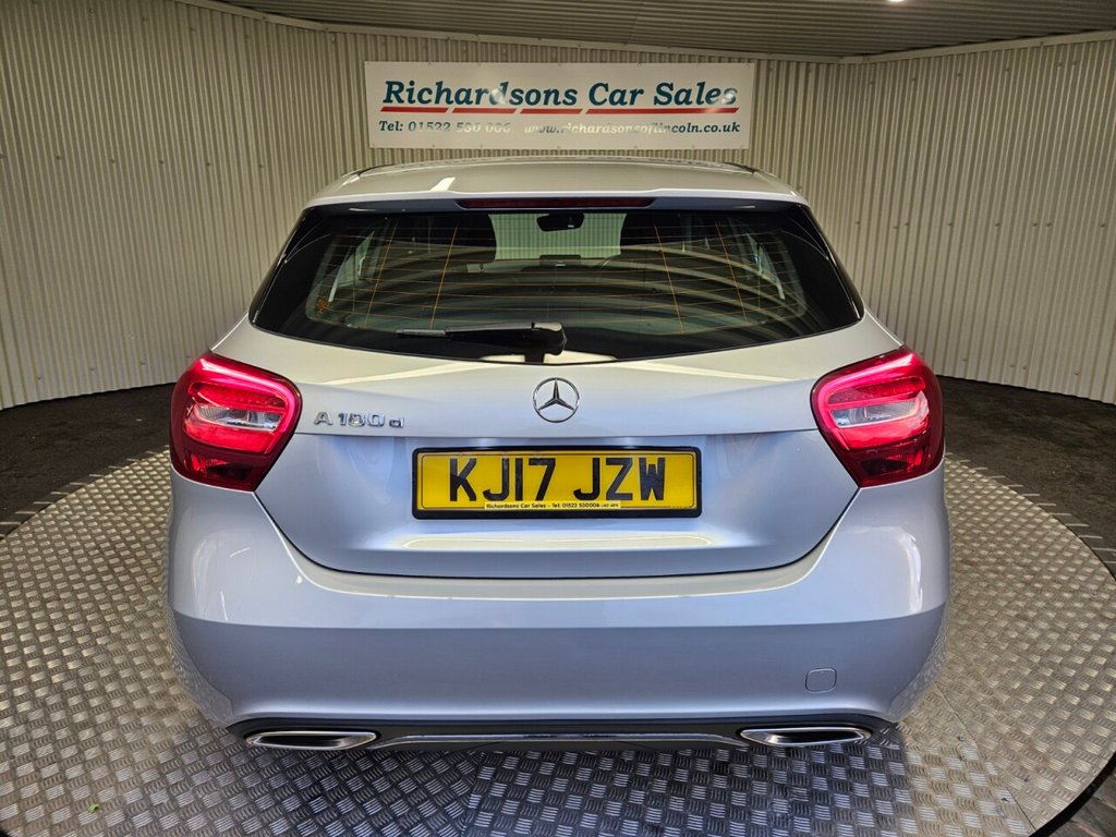 Used Mercedes-Benz A-Class 2017 for sale - 76900778: Photo 4