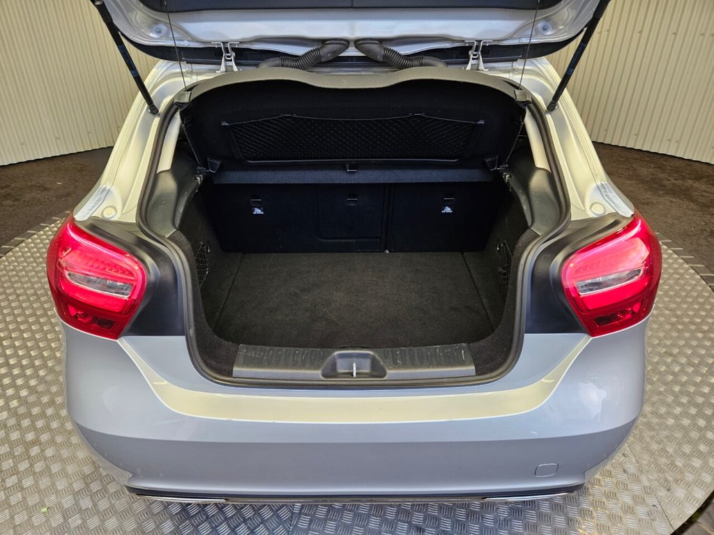 Used Mercedes-Benz A-Class 2017 for sale - 76900778: Photo 5