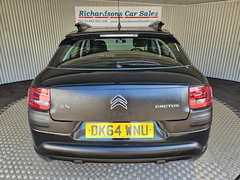 Used Citroen C4 Cactus 2014 for sale - 76303725: Photo