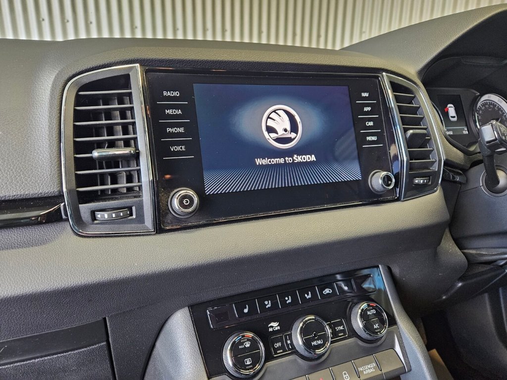 Used Skoda Karoq 2018 for sale - 76582552: Photo 37