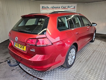 Used Volkswagen Golf 2016 for sale - 77302630: Photo