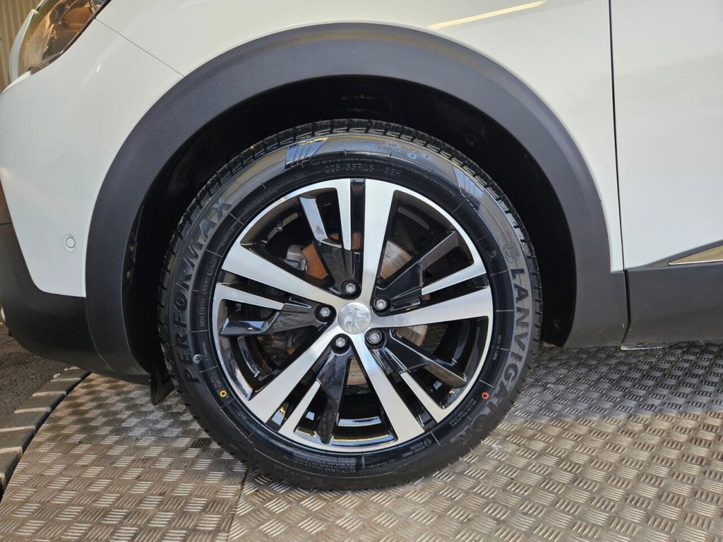 Used Peugeot 3008 2018 for sale - 76950531: Photo 14