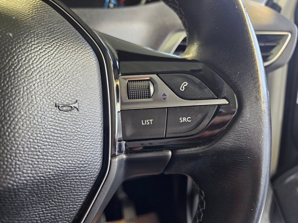Used Peugeot 3008 2018 for sale - 76950531: Photo 16