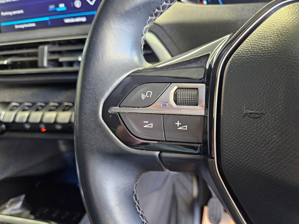 Used Peugeot 3008 2018 for sale - 76950531: Photo 17