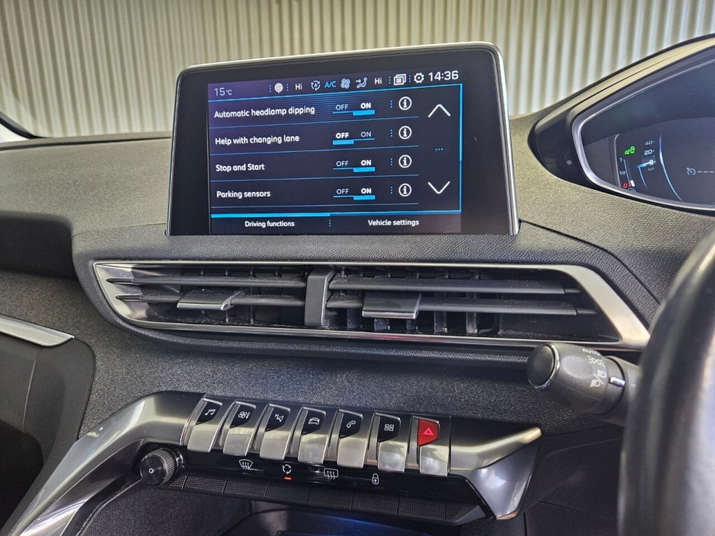 Used Peugeot 3008 2018 for sale - 76950531: Photo 21