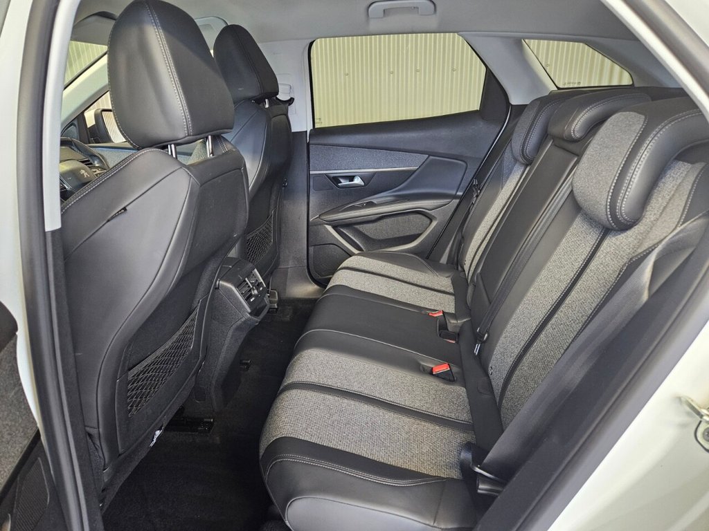 Used Peugeot 3008 2018 for sale - 76950531: Photo 34