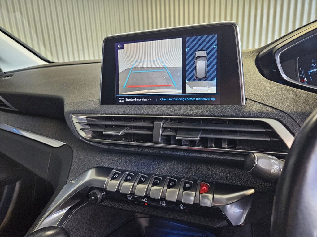 Used Peugeot 3008 2018 for sale - 76950531: Photo 43