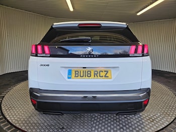 Used Peugeot 3008 2018 for sale - 76950531: Photo