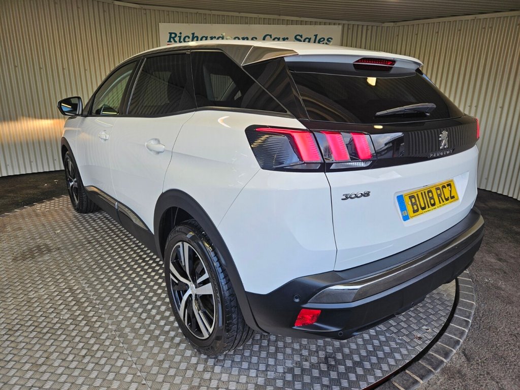 Used Peugeot 3008 2018 for sale - 76950531: Photo 6
