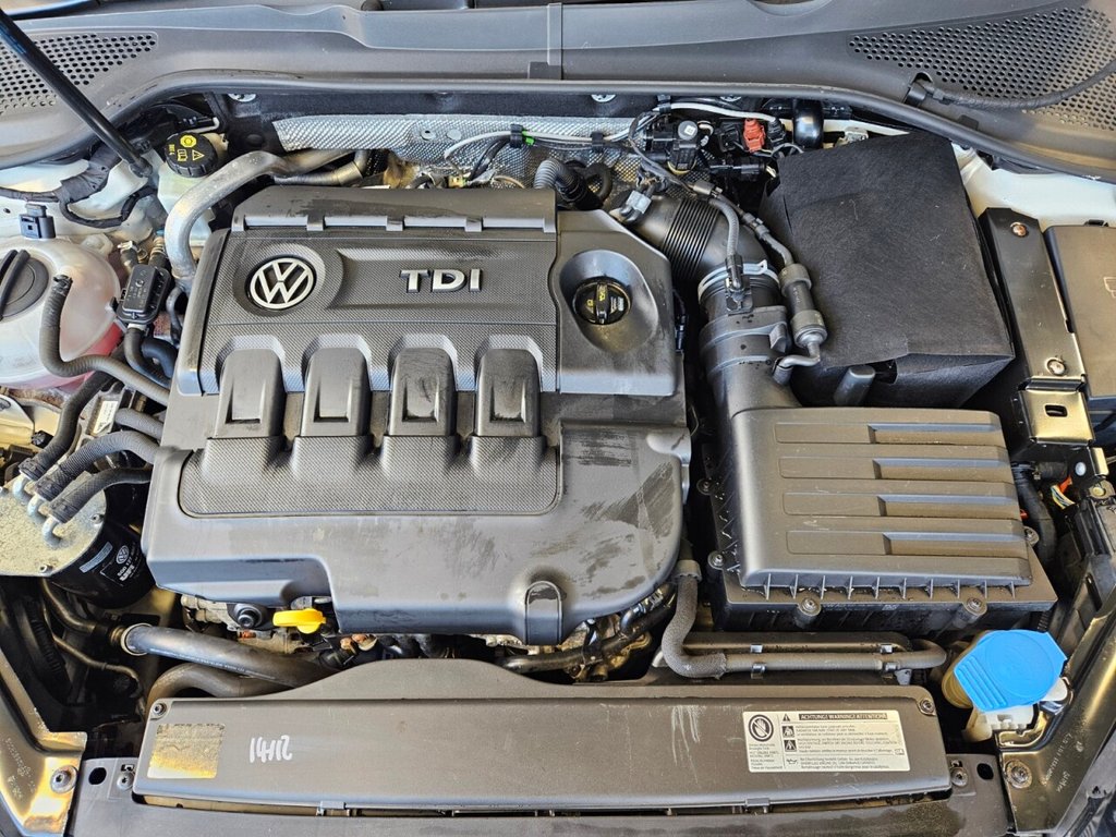 Used Volkswagen Golf 2016 for sale - 76590979: Photo 10