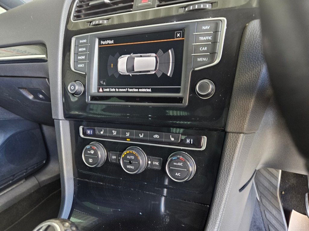 Used Volkswagen Golf 2016 for sale - 76590979: Photo 22