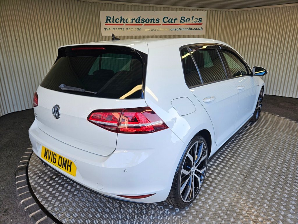 Used Volkswagen Golf 2016 for sale - 76590979: Photo 3