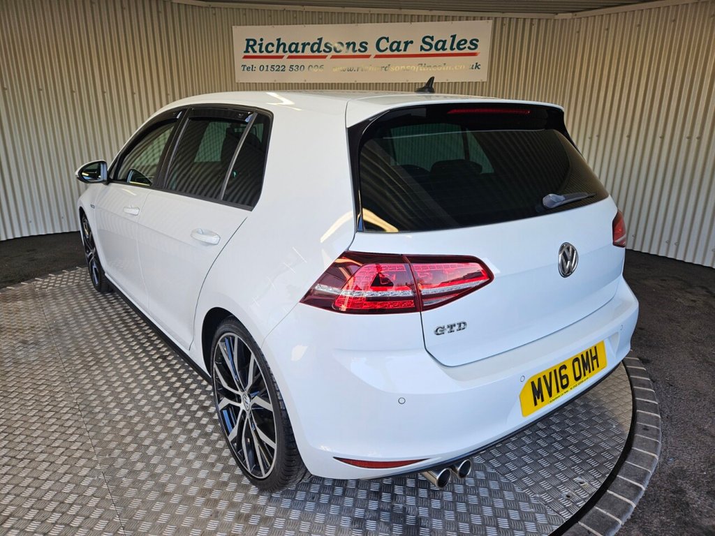 Used Volkswagen Golf 2016 for sale - 76590979: Photo 6
