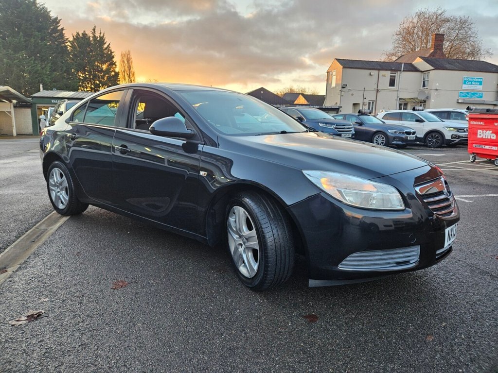 Used Vauxhall Insignia 2013 for sale - 76698516: Photo 2
