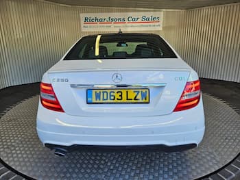 Used Mercedes-Benz C Class 2014 for sale - 79791604: Photo