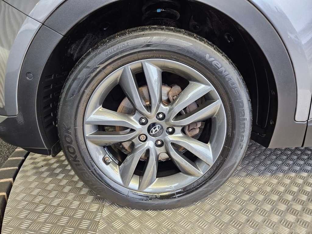 Used Hyundai Santa Fe 2014 for sale - 76768784: Photo 14