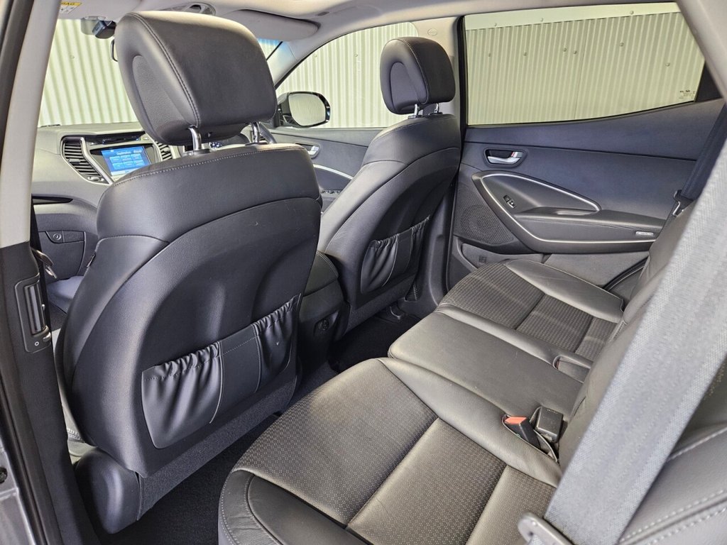 Used Hyundai Santa Fe 2014 for sale - 76768784: Photo 40