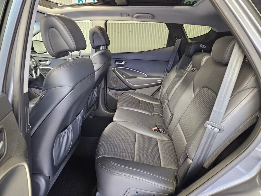 Used Hyundai Santa Fe 2014 for sale - 76768784: Photo 41