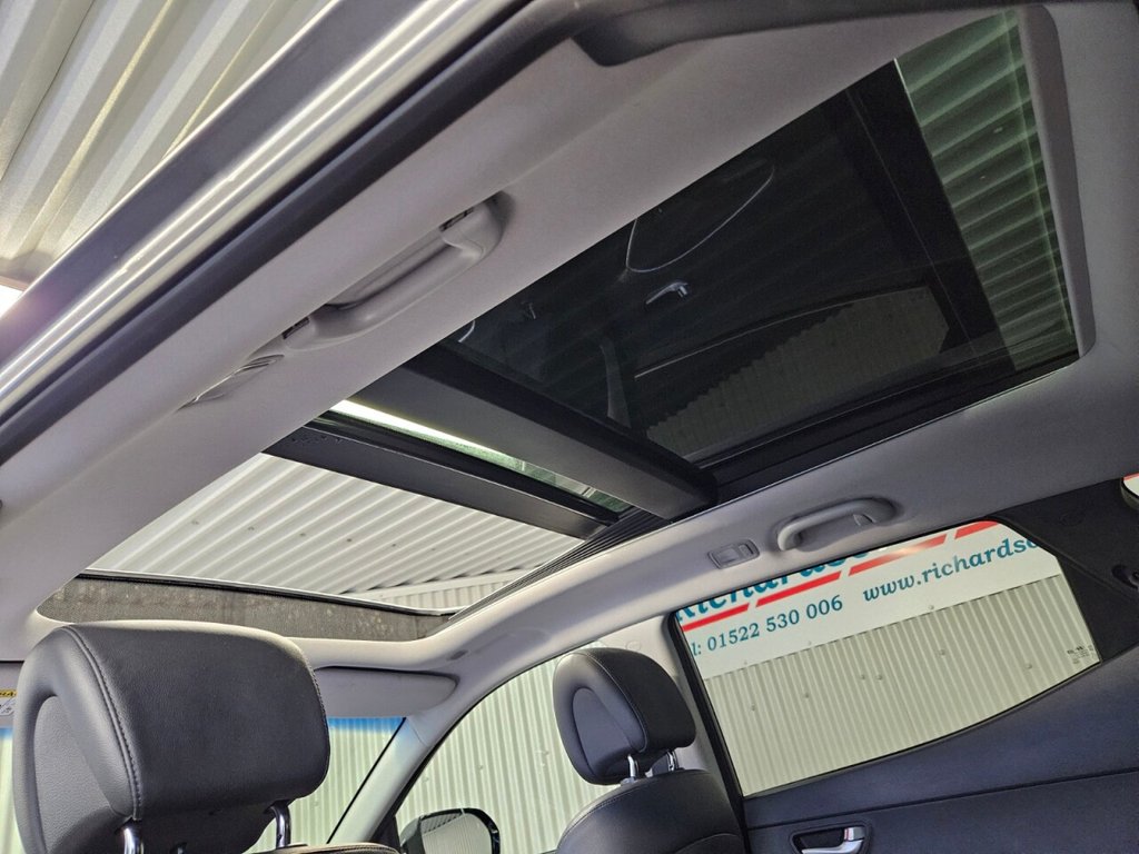 Used Hyundai Santa Fe 2014 for sale - 76768784: Photo 46