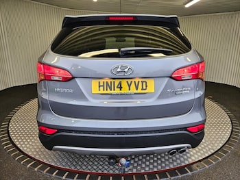 Used Hyundai Santa Fe 2014 for sale - 76768784: Photo