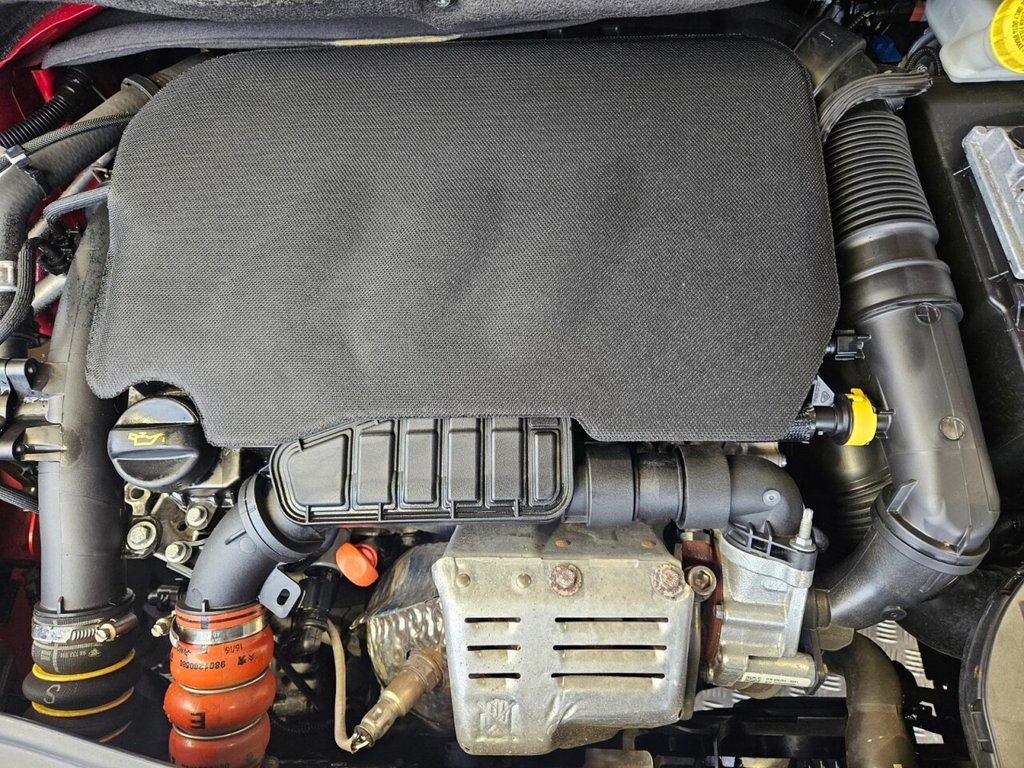 Used Peugeot 2008 2016 for sale - 76686424: Photo 11