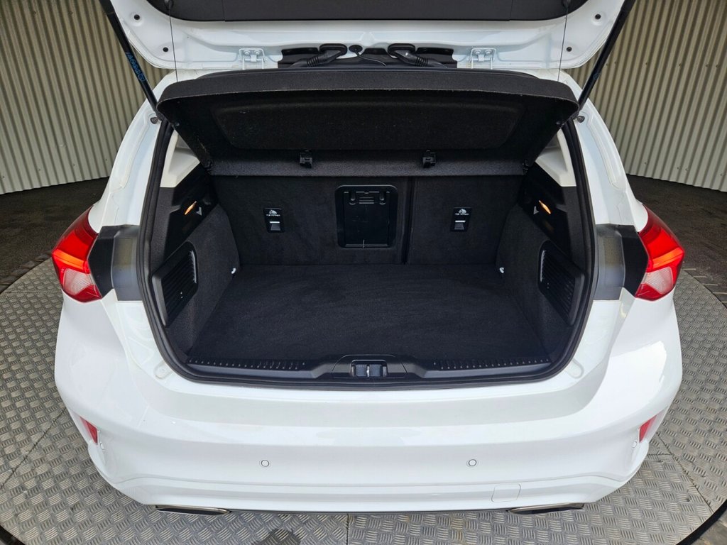 Used Ford Focus 2019 for sale - 77967675: Photo 5