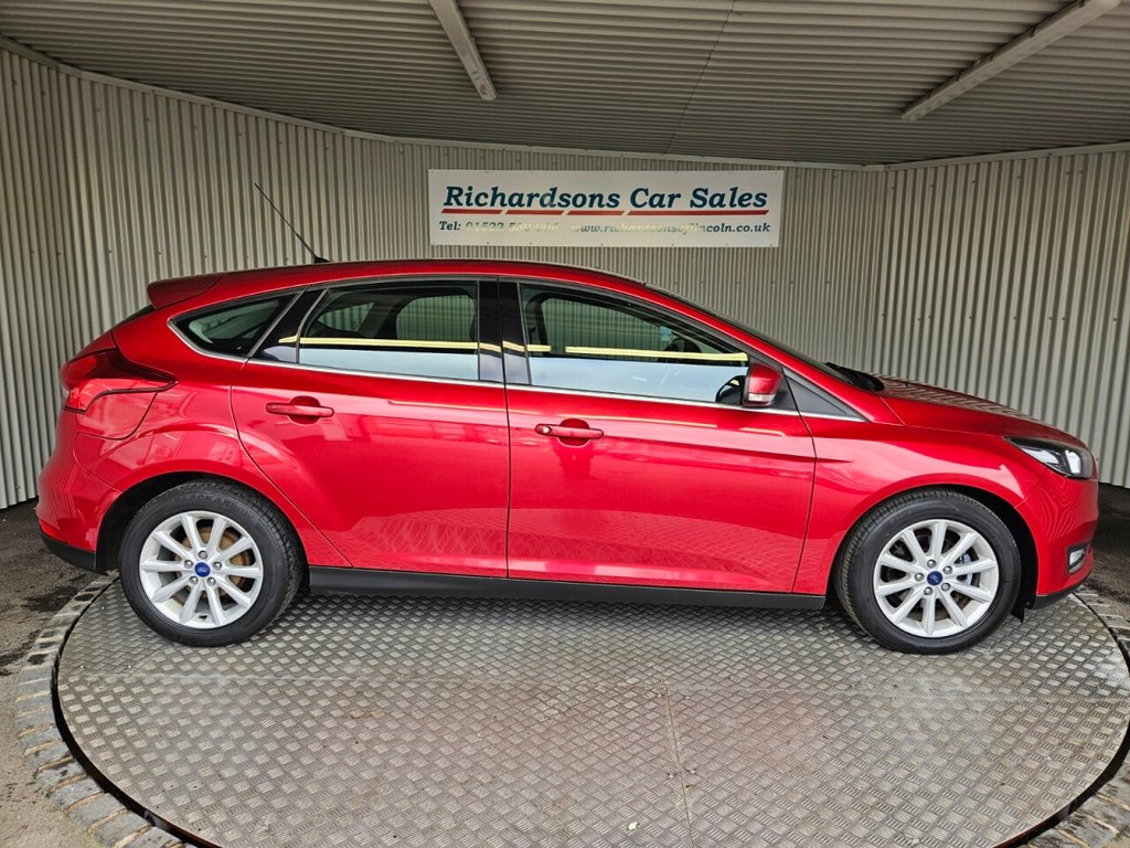 Used Ford Focus 2016 for sale - 77720403: Photo 2