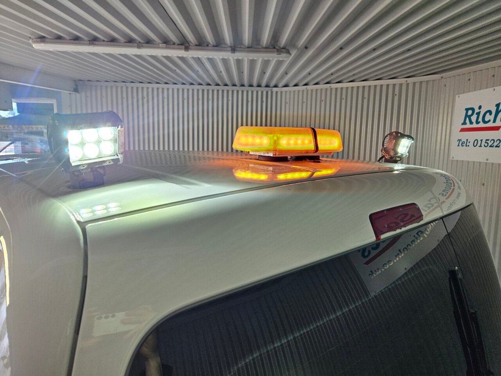 Used Volkswagen Caddy 2014 for sale - 77879872: Photo 19