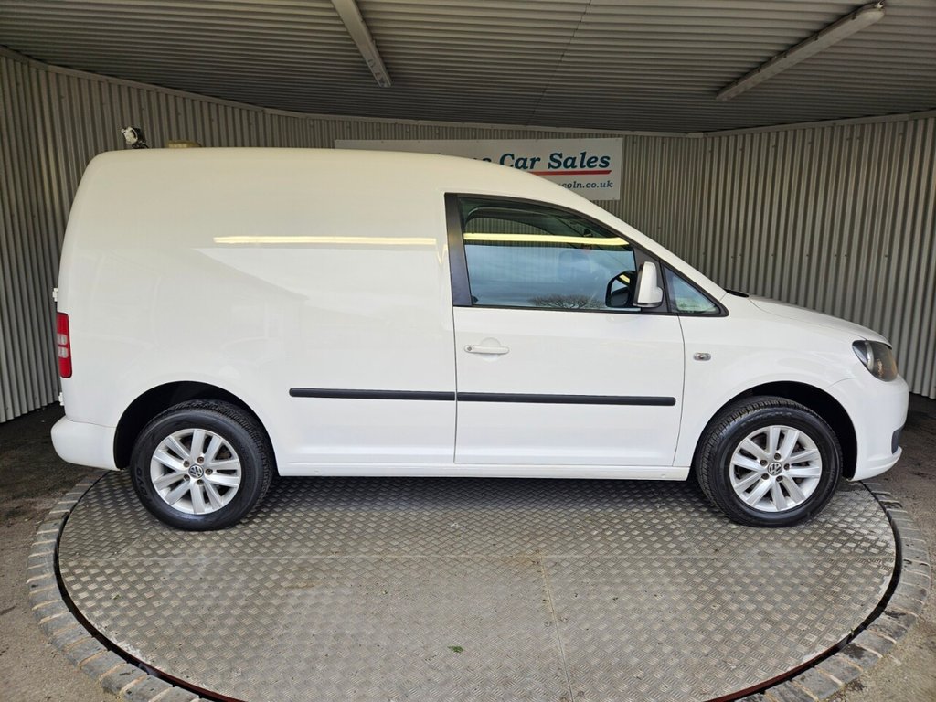 Used Volkswagen Caddy 2014 for sale - 77879872: Photo 2