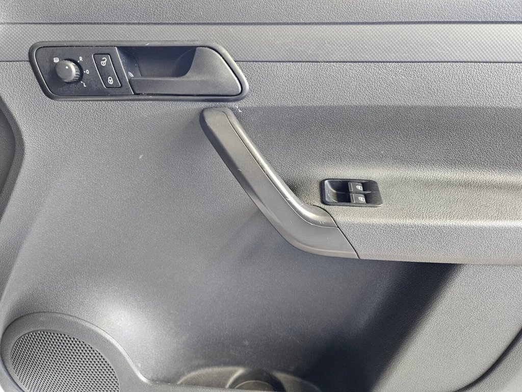 Used Volkswagen Caddy 2014 for sale - 77879872: Photo 23