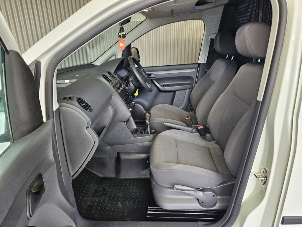 Used Volkswagen Caddy 2014 for sale - 77879872: Photo 27