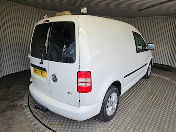 Used Volkswagen Caddy 2014 for sale - 77879872: Photo