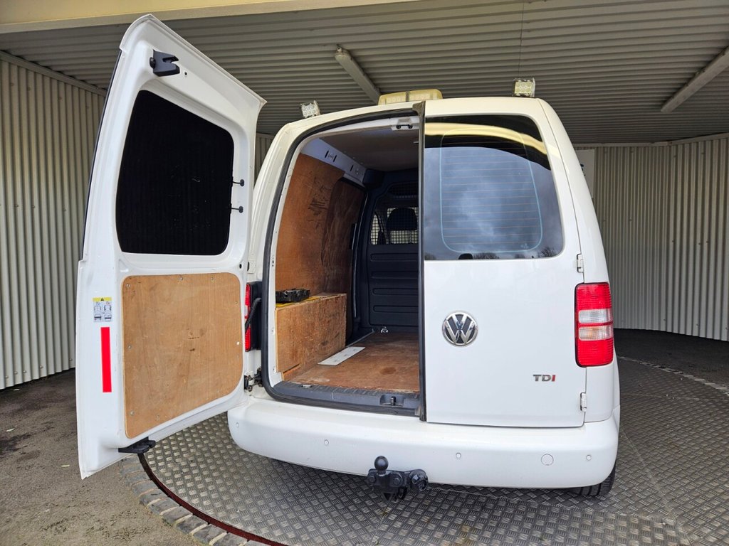 Used Volkswagen Caddy 2014 for sale - 77879872: Photo 7