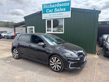 Used Volkswagen Golf 2018 for sale - 79450369: Photo