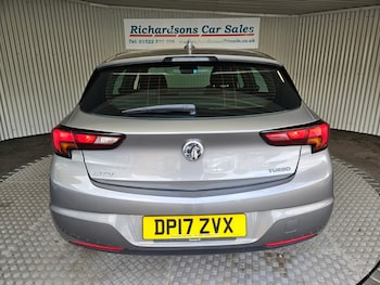 Used Vauxhall Astra 2017 for sale - 79371038: Photo