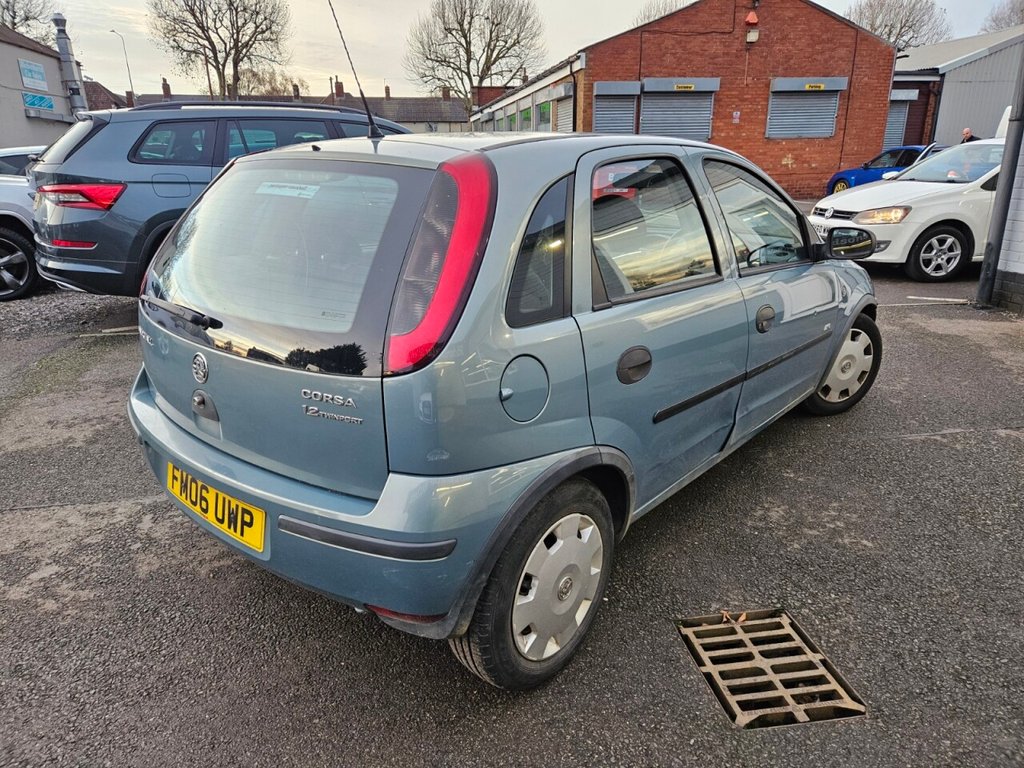 Used Vauxhall Corsa 2006 for sale - 76711123: Photo 2