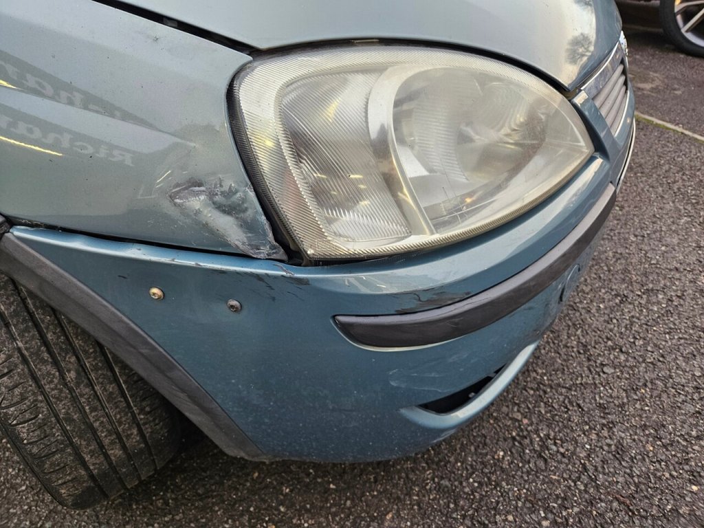 Used Vauxhall Corsa 2006 for sale - 76711123: Photo 4