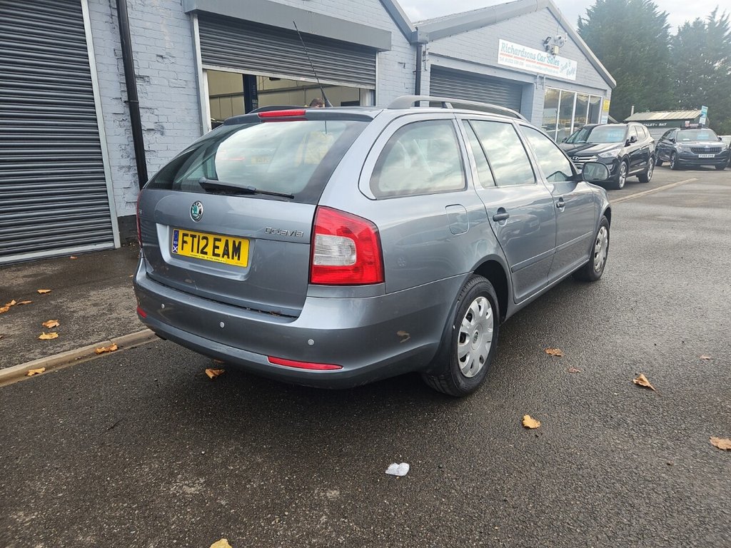 Used Skoda Octavia 2012 for sale - 76406149: Photo 3