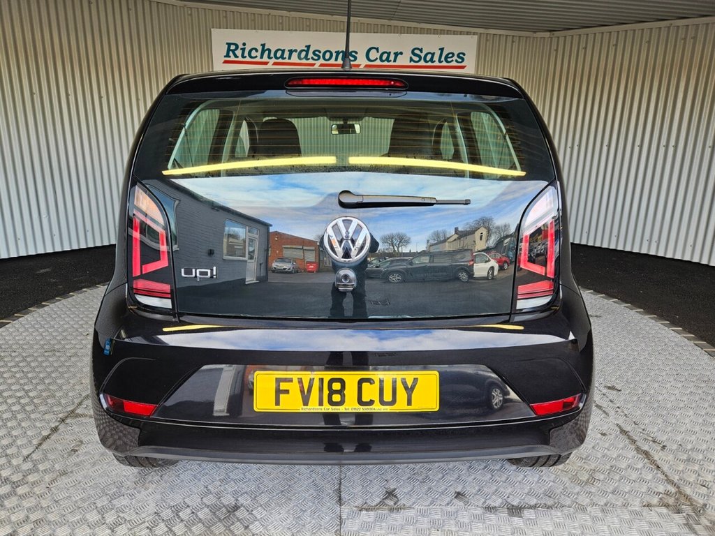 Used Volkswagen up! 2018 for sale - 77654919: Photo 4