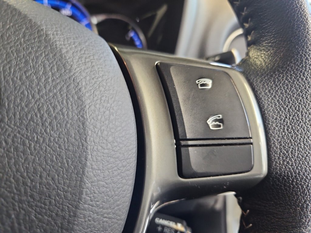 Used Toyota Yaris 2014 for sale - 76570297: Photo 32