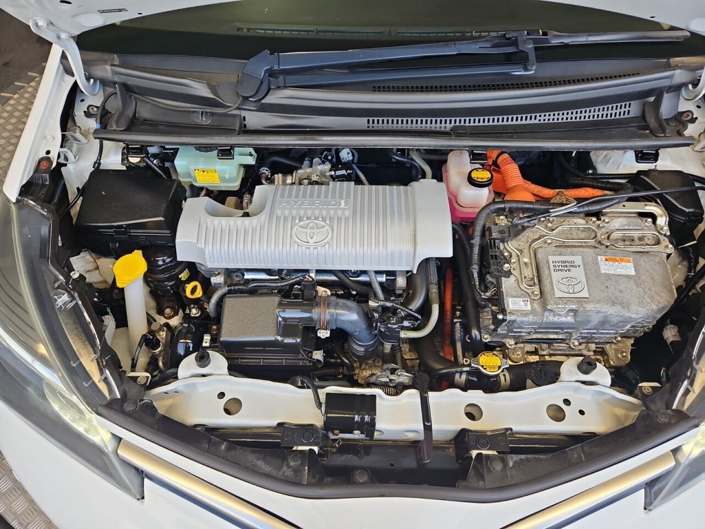 Used Toyota Yaris 2014 for sale - 76570297: Photo 4