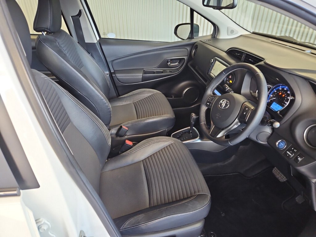 Used Toyota Yaris 2014 for sale - 76570297: Photo 6